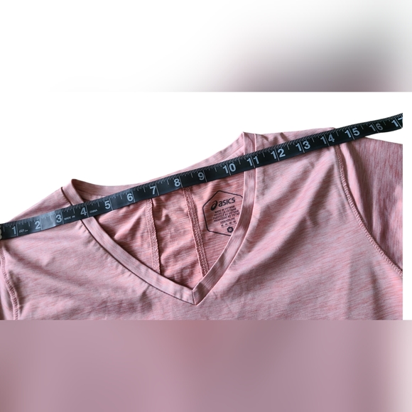 ASICS | WOMENS VNECK SHORT SLEEVE T-SHIRT | SIZE MEDIUM - Picture 7 of 14